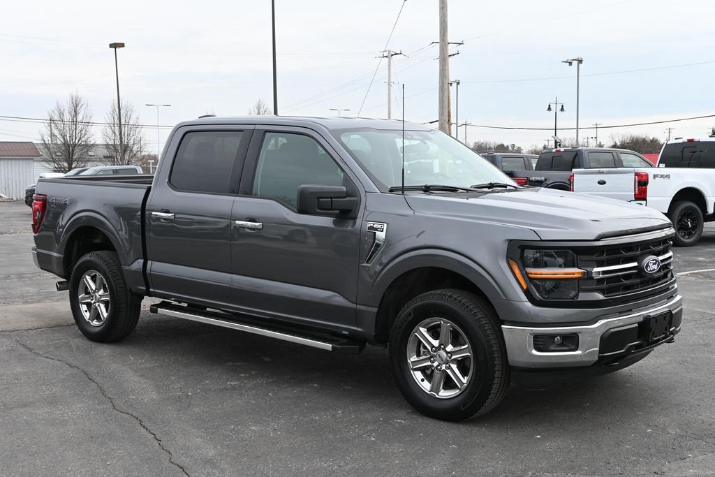 Used 2025 Gray Ford XLT image 7