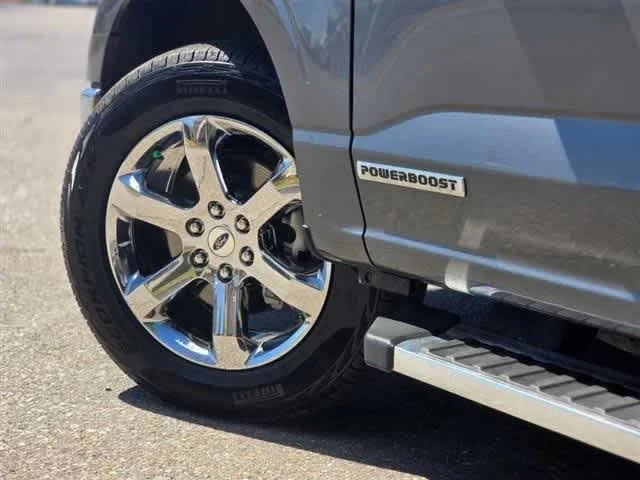 Used 2023 Carbonized Gray Metallic Ford XLT image 6