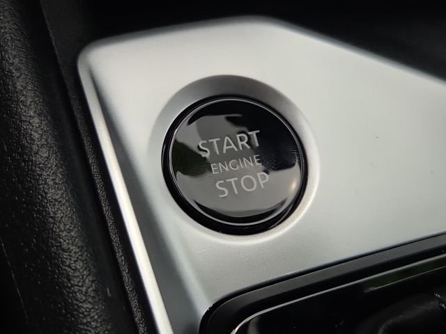 New 2026 White Nissan 2.5 SV image 10