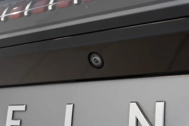 Used 2025 Silver INFINITI SENSORY image 15