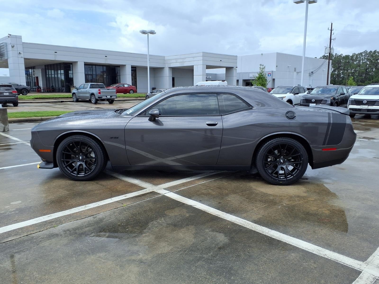 2023 Dodge Challenger R/T - 7