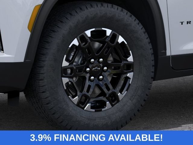 New 2027 Polar White Tricoat Chevrolet Z71 image 11