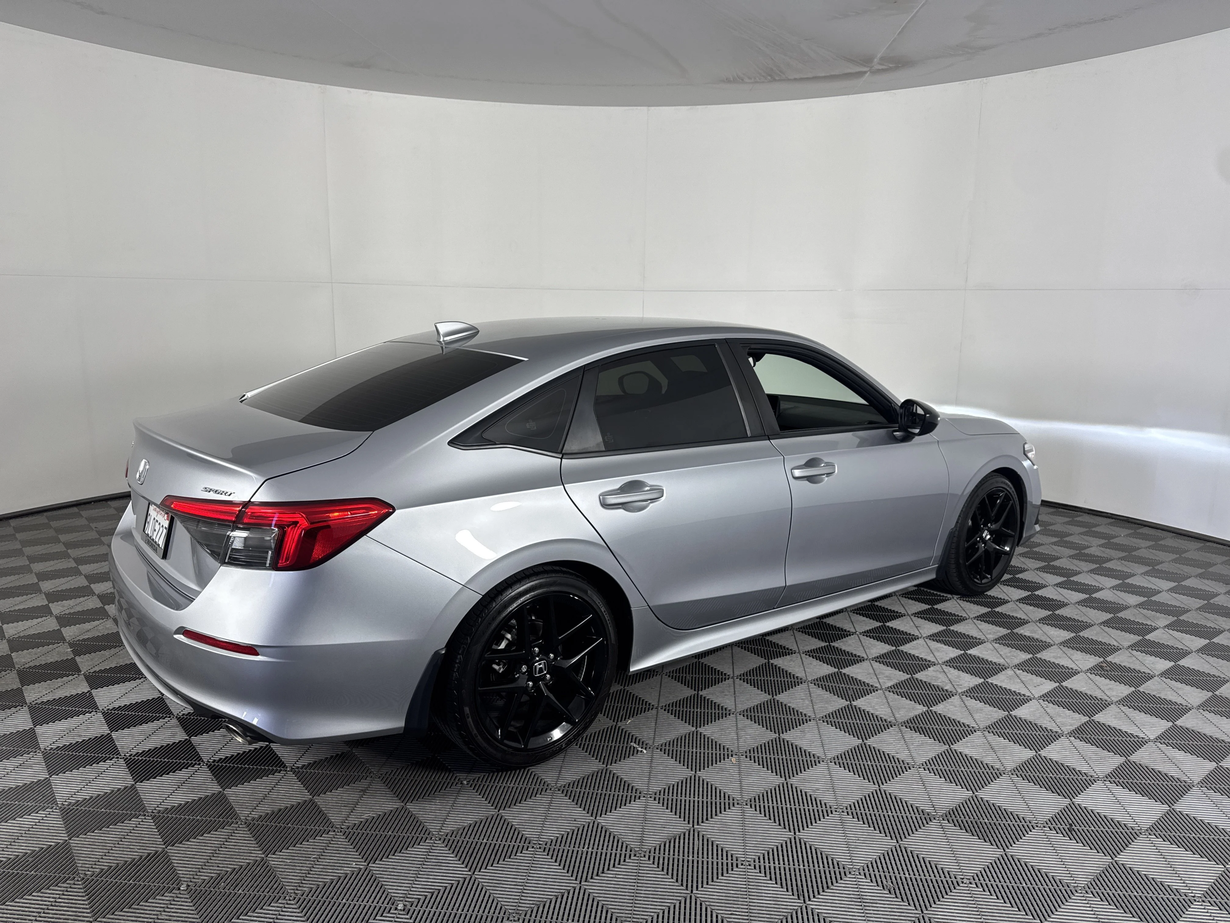 Certified Used 2024 Lunar Silver Metallic Honda 2.0L 4D SPORT image 4