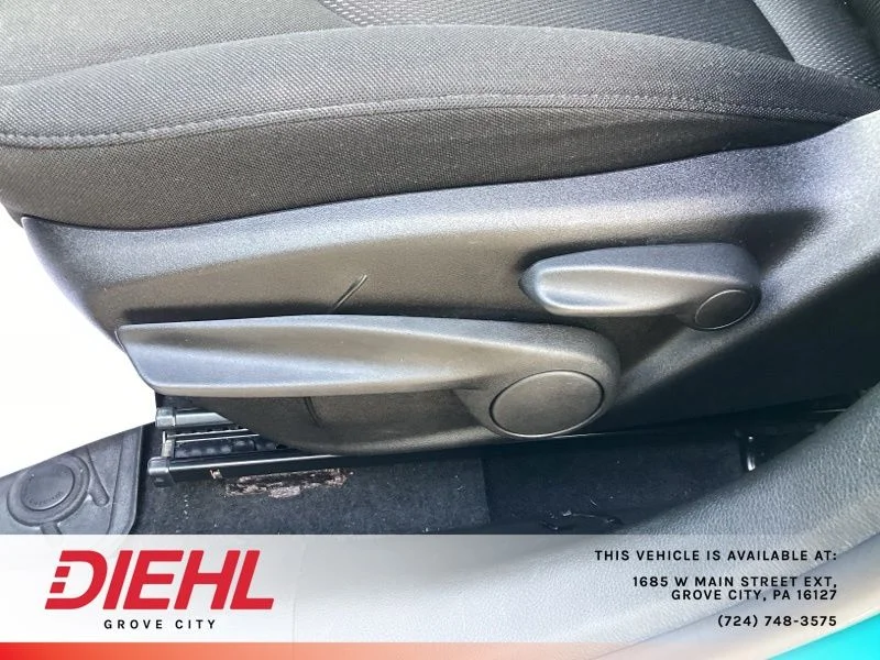 Used 2020 Teal Jeep Sport image 24