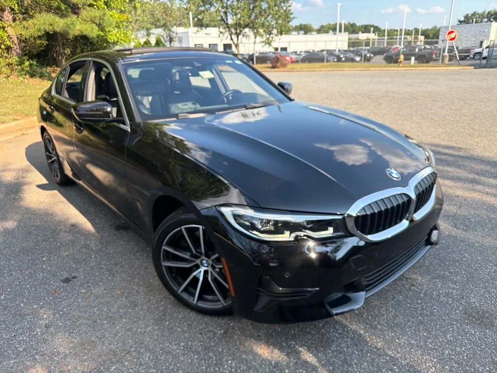 Used 2021 Black BMW 330i xDrive image 9
