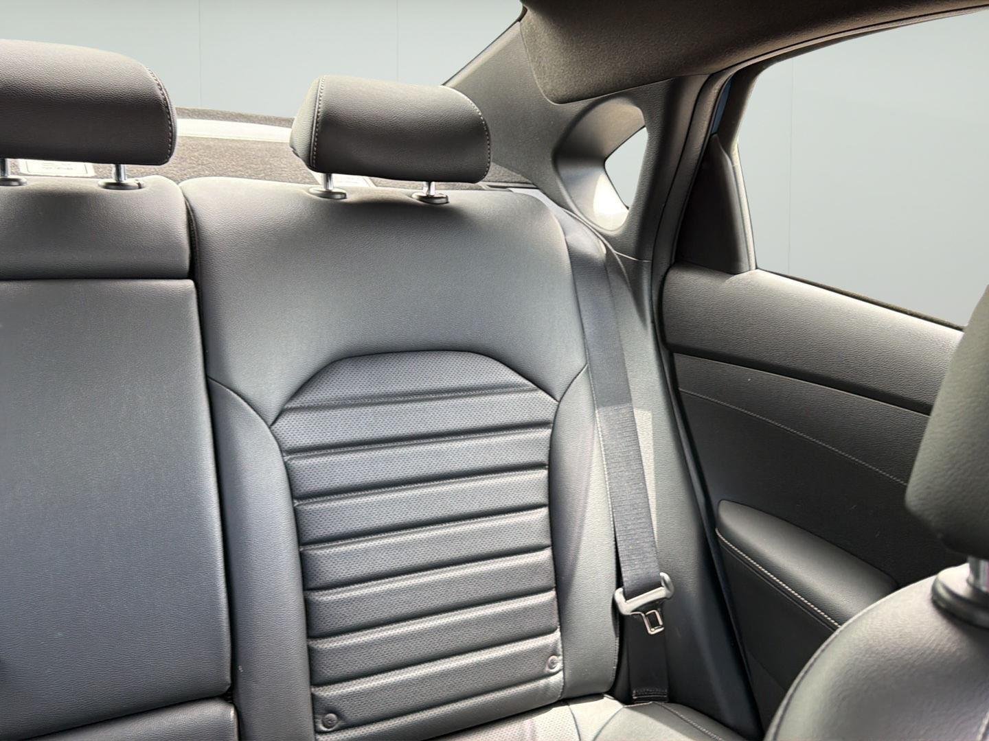 Used 2023 Sporty Blue Kia GT-Line image 15
