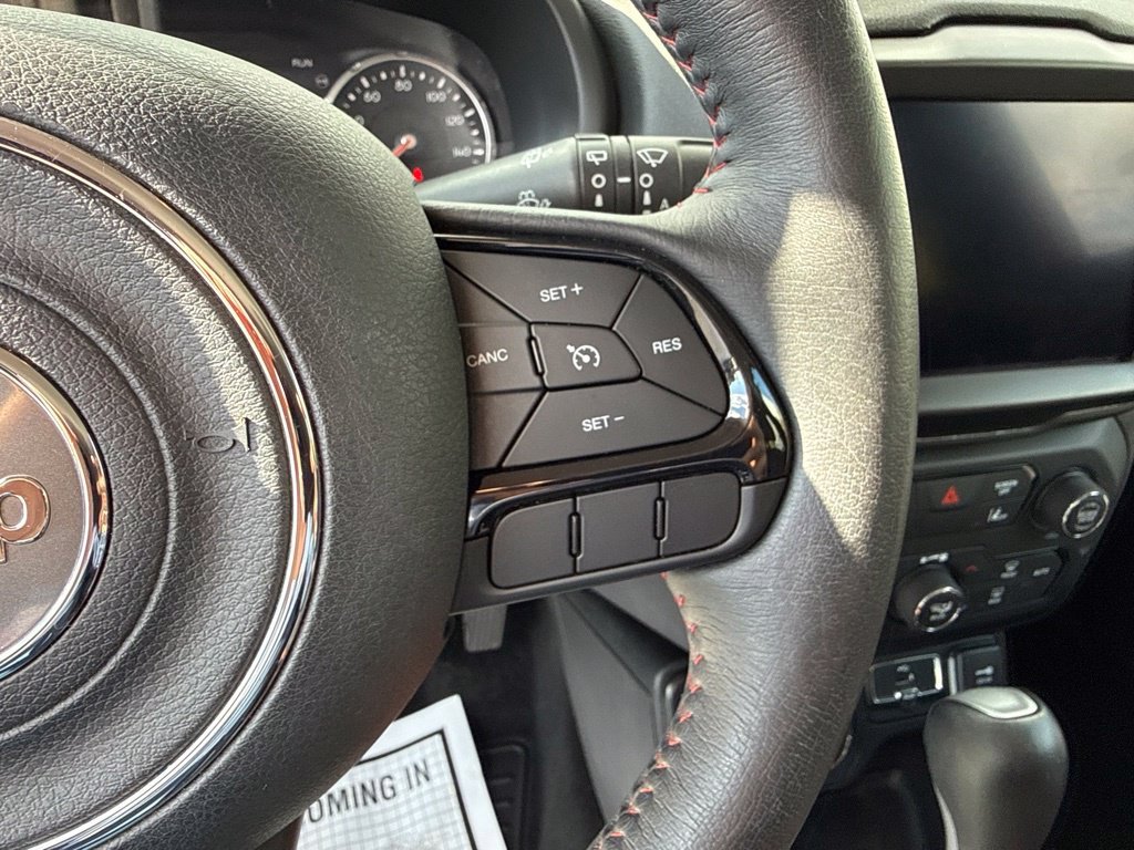 Used 2022 Red Jeep Trailhawk image 26