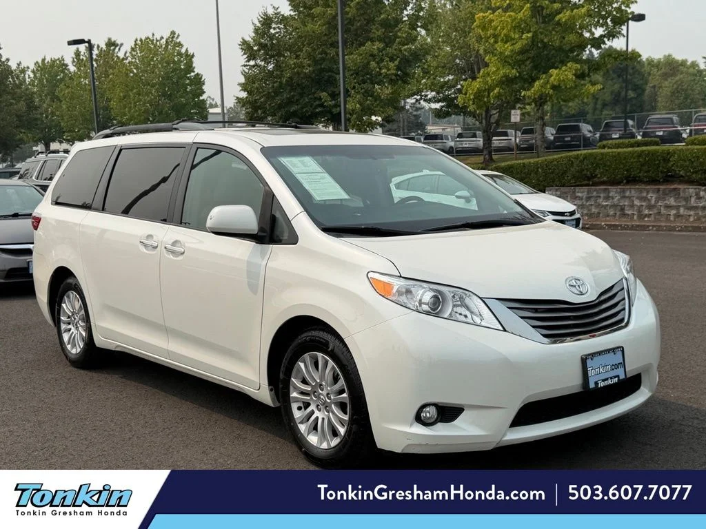 2015 Toyota Sienna