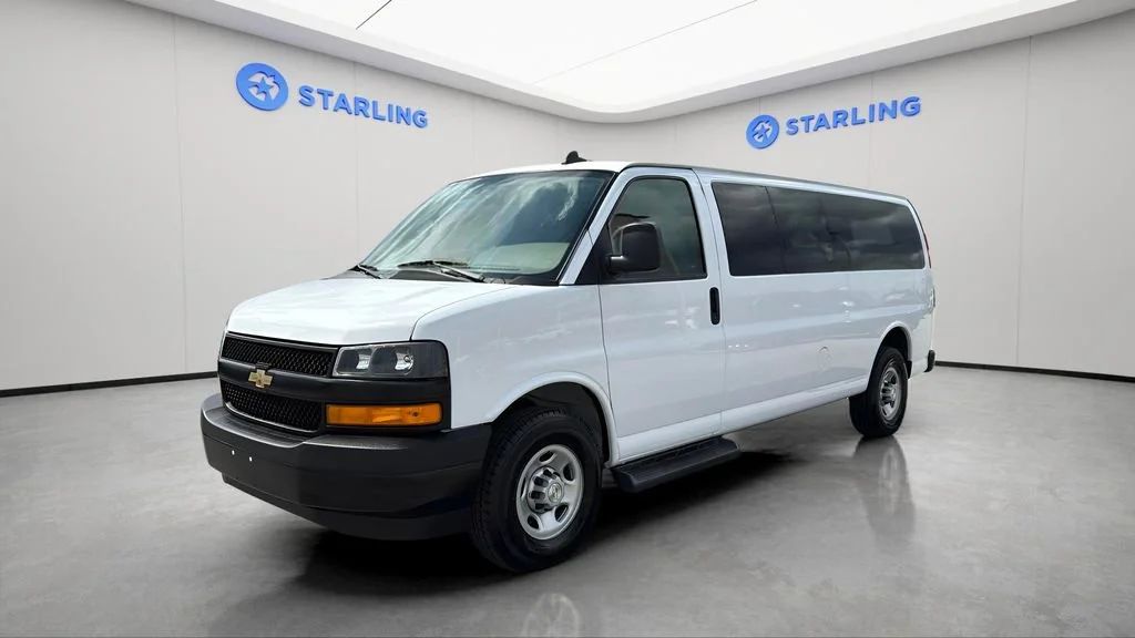 2023 Chevrolet Express 3500 LS Extended's photo