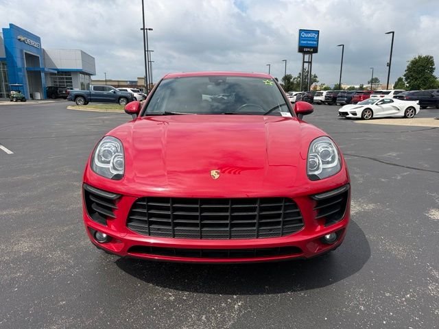 Used 2018 Red Porsche Base image 2