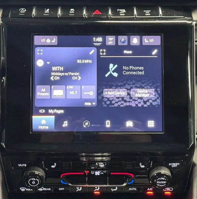 Used 2023 Black Jeep Altitude X image 20