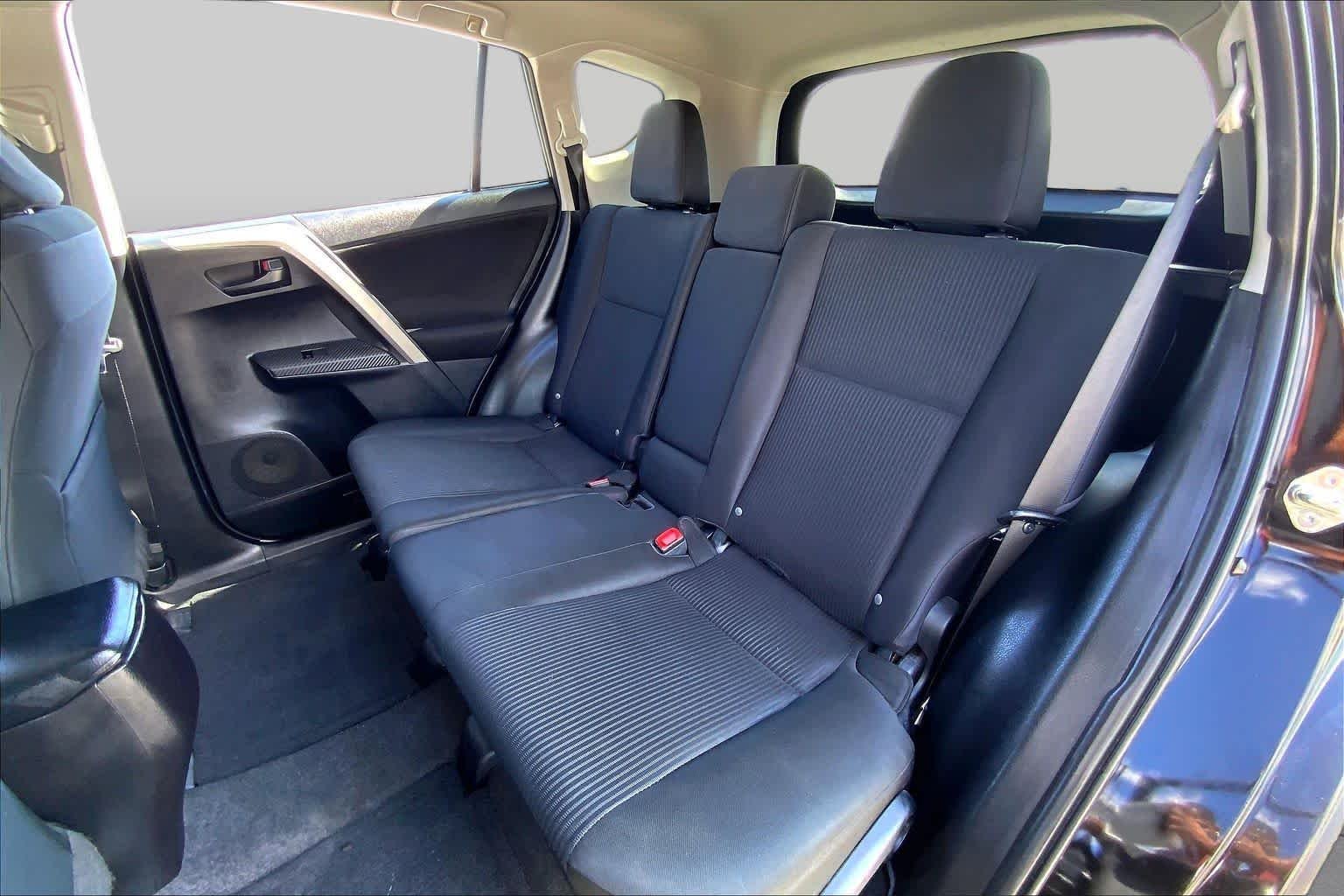 Used 2015 Black Toyota LE image 20