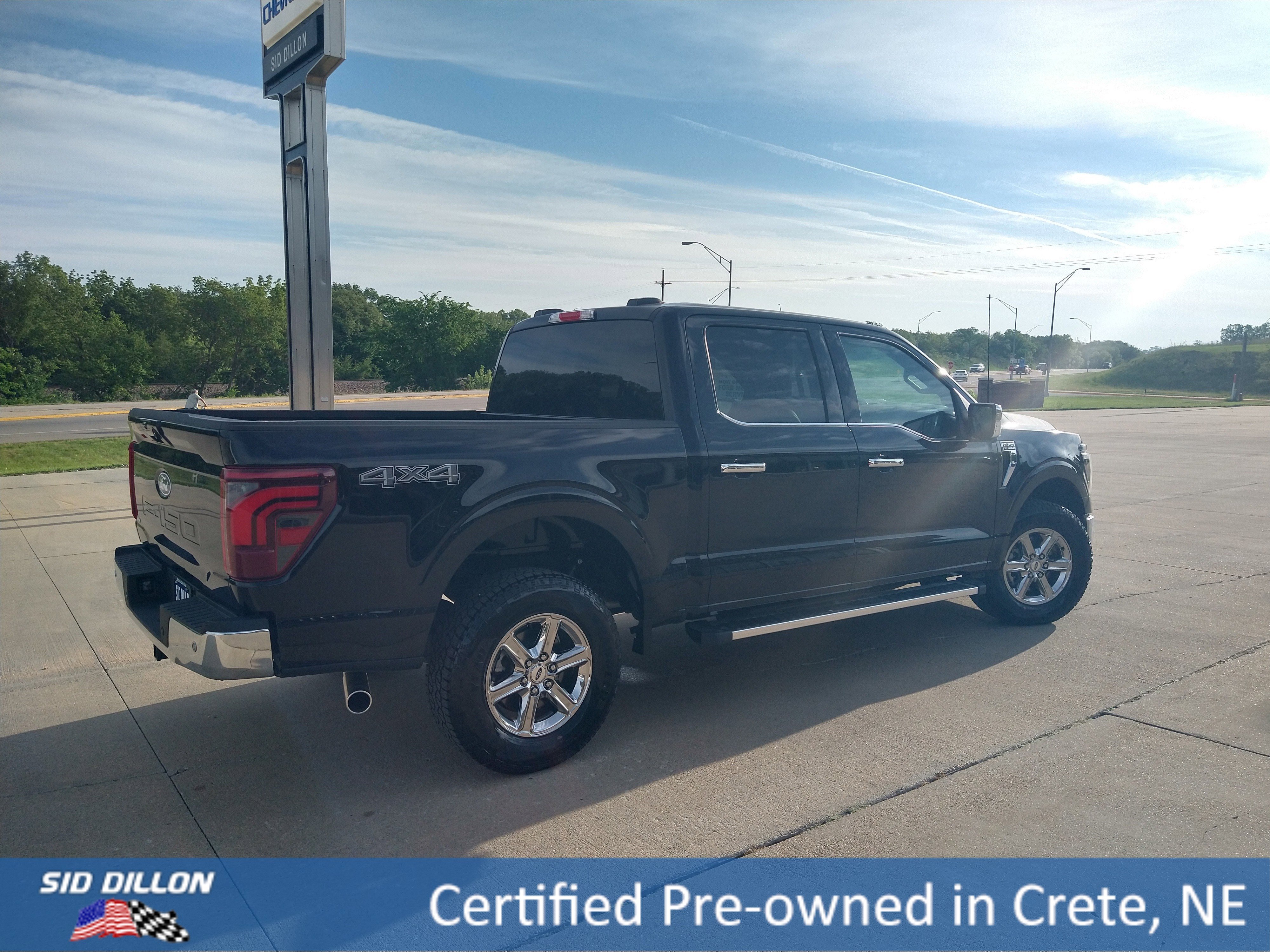 Certified Used 2025 Agate Black Metallic Ford LARIAT image 13
