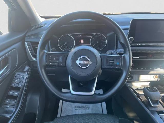Used 2024 Super Black Nissan SV image 12