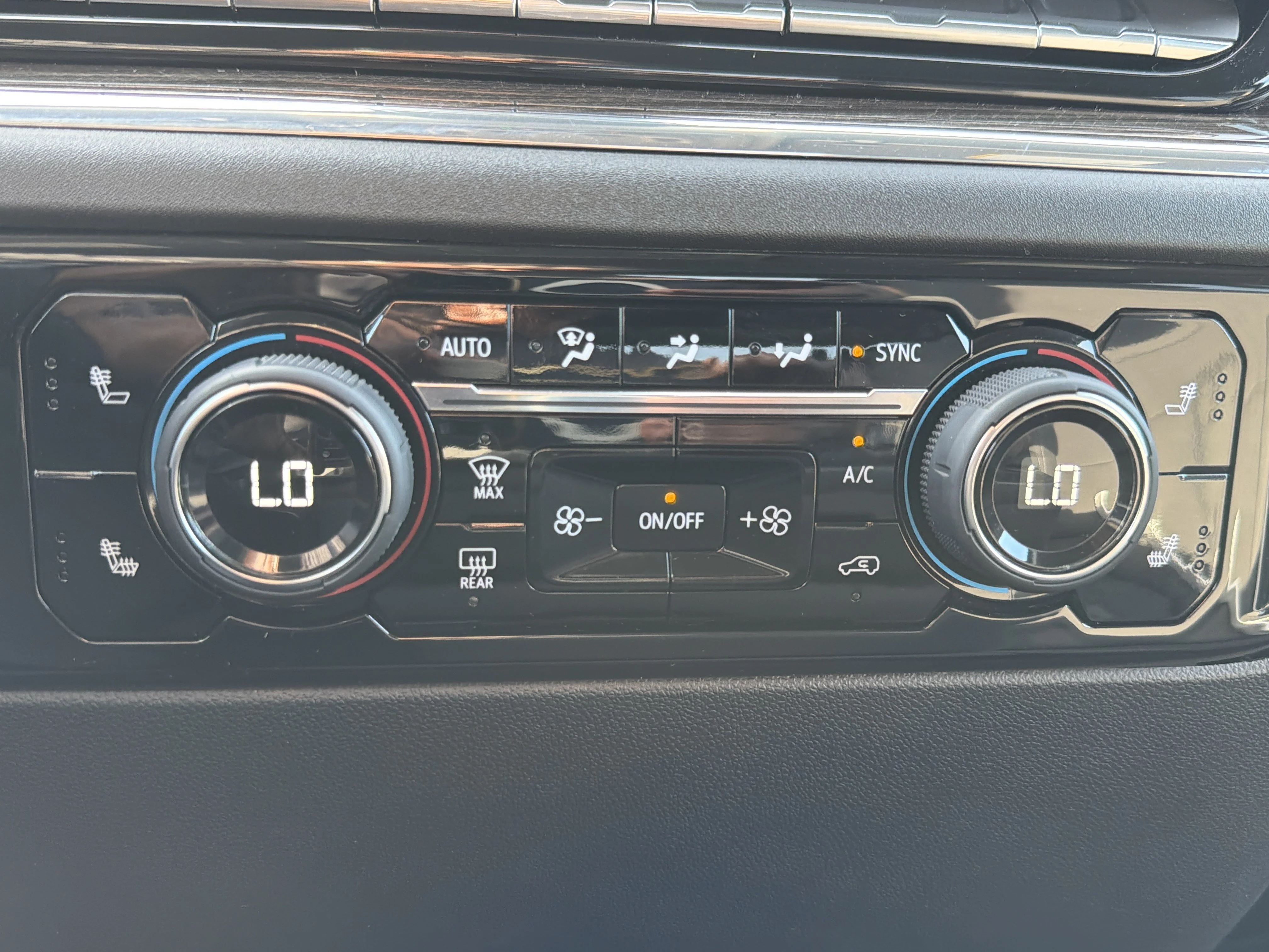 Used 2024 Dark Ash Metallic Chevrolet LT image 23