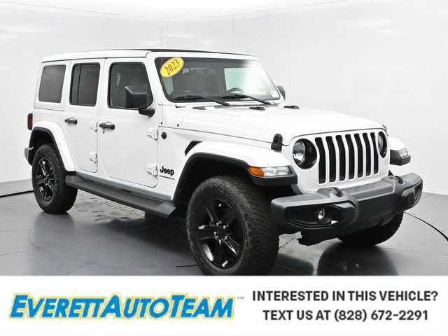 2023 Jeep Wrangler Sahara Altitude
