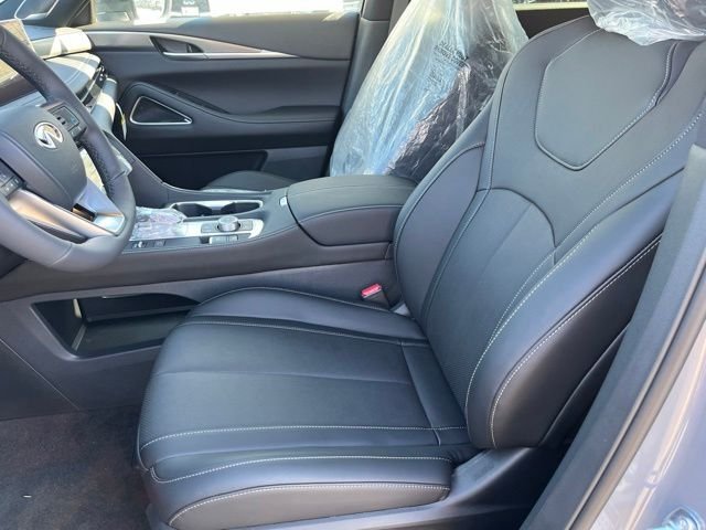 New 2027 Harbor Gray INFINITI Sport AWD image 9