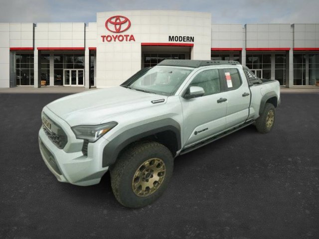 2025 Toyota Tacoma i-FORCE MAX Trailhunter
