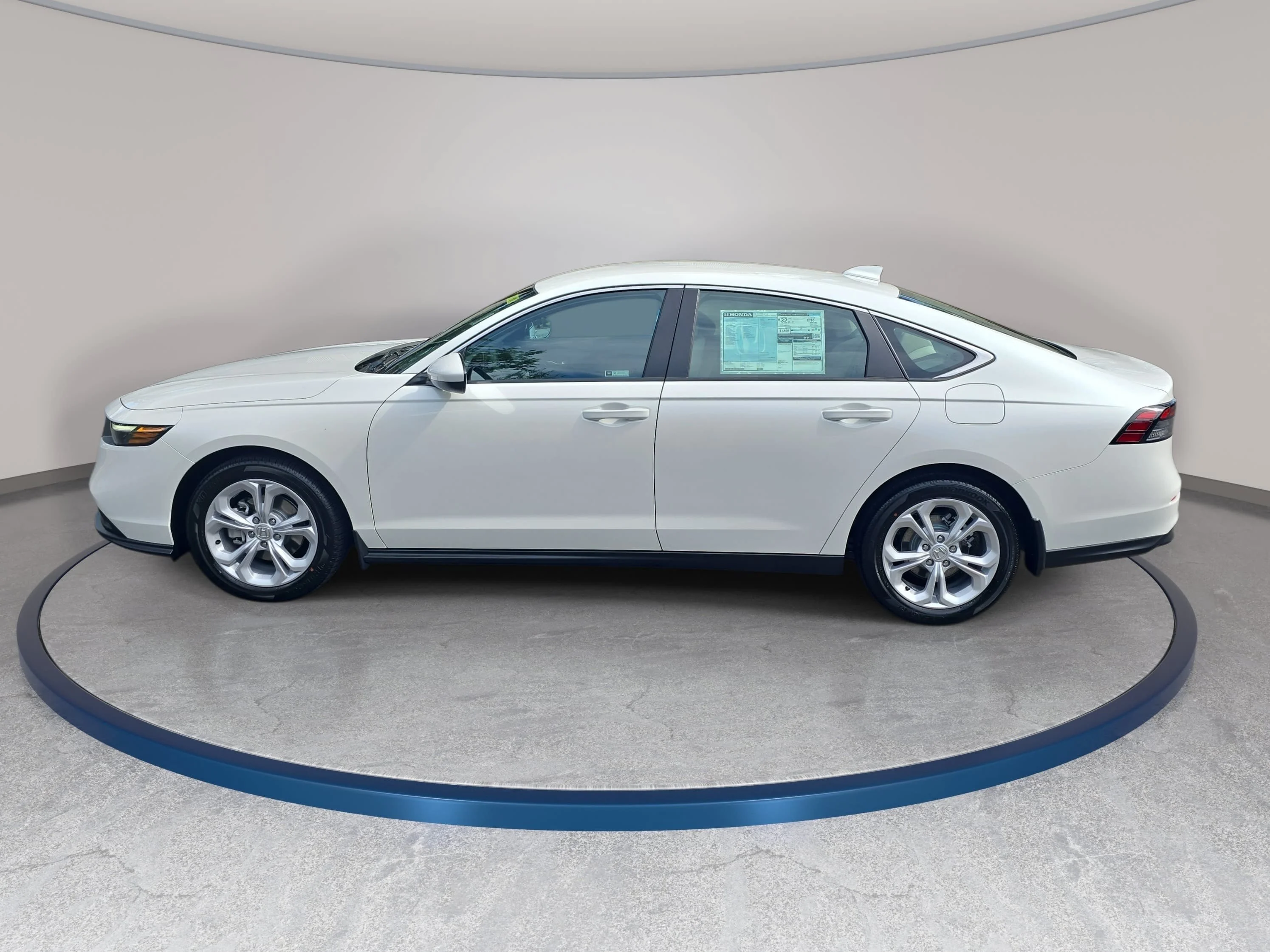 New 2026 Platinum White Pearl Honda LX image 8
