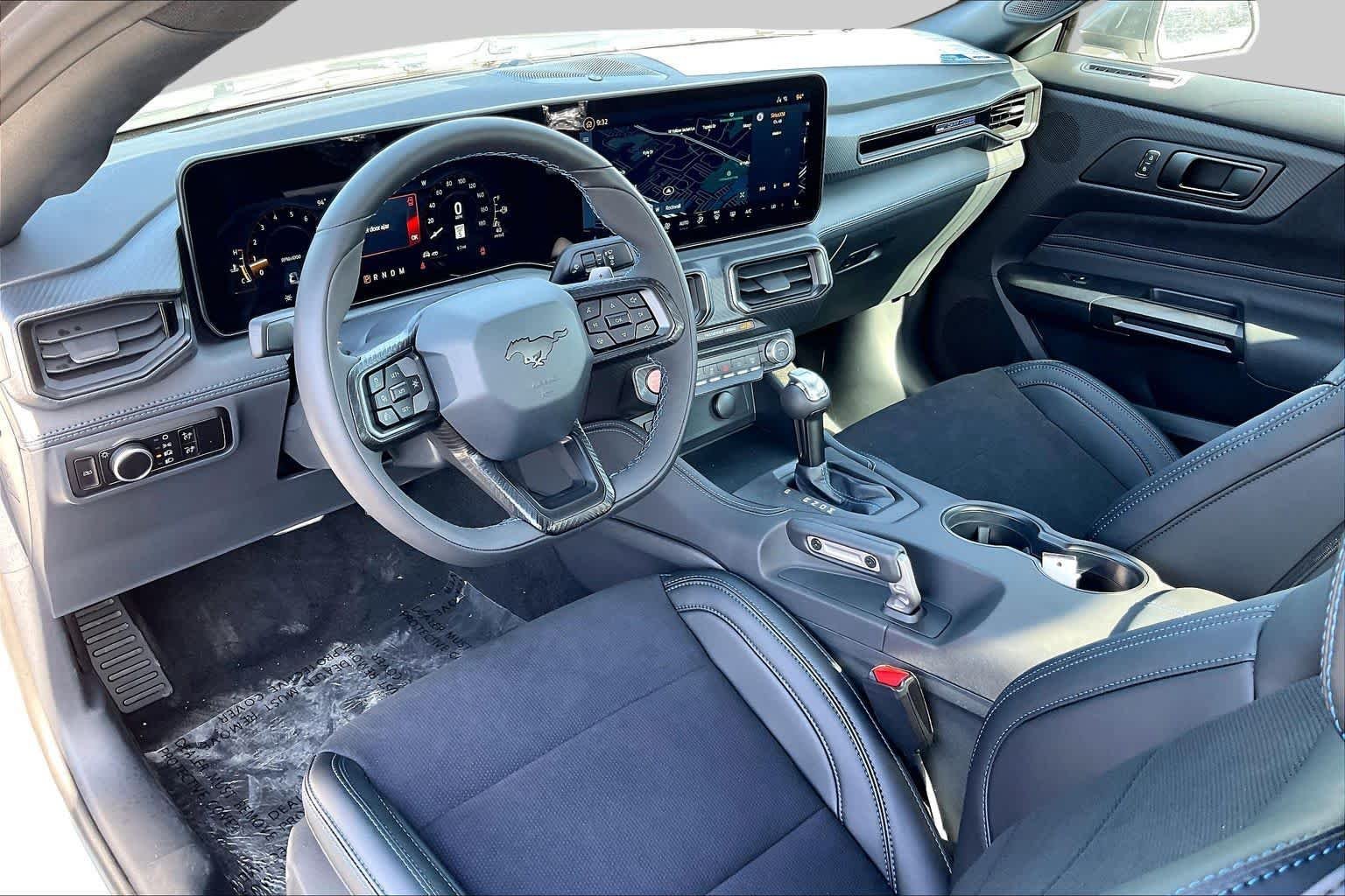 New 2026 Oxford White Ford Dark Horse® Premium image 12