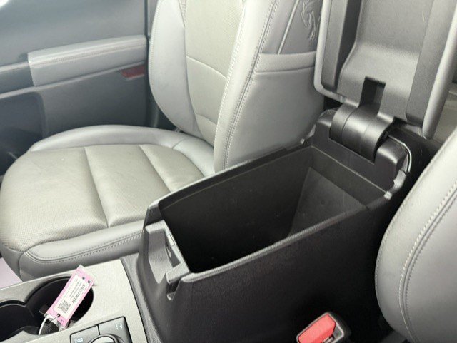 Used 2025 Ruby Red Metallic Ford Badlands image 19