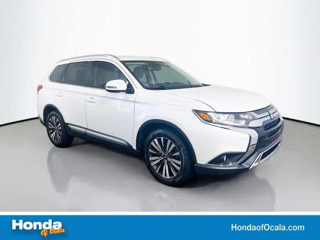 2019 Mitsubishi Outlander SEL FWD's photo