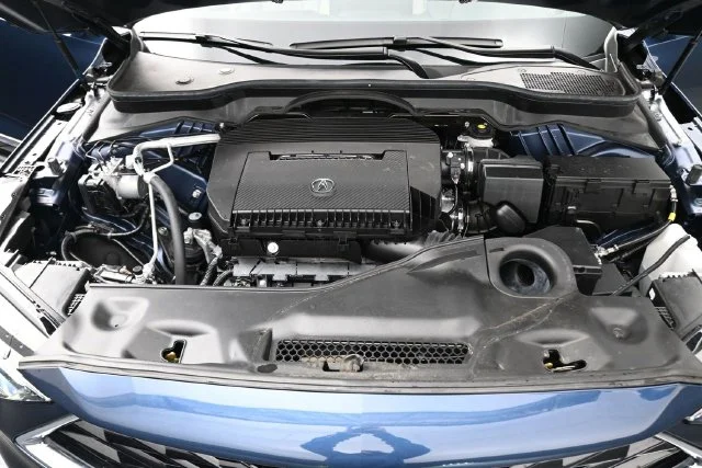 Used 2025  Acura Technology Package image 20