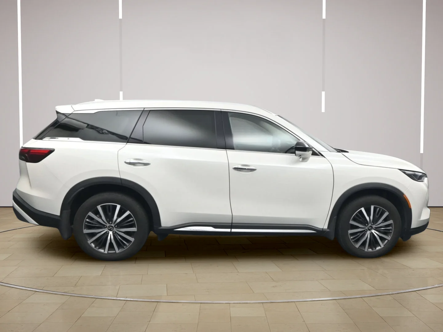Used 2025 Majestic White INFINITI SENSORY image 8