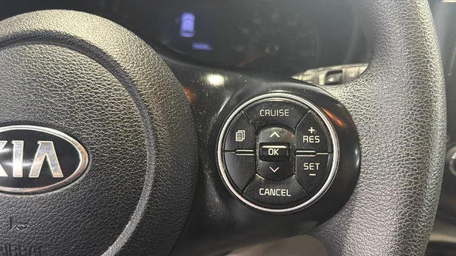 Used 2020 Silver Kia LX image 22