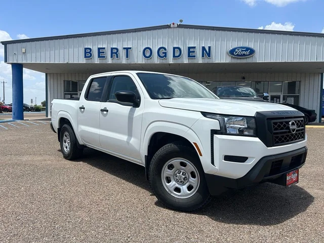 2023 Nissan Frontier S