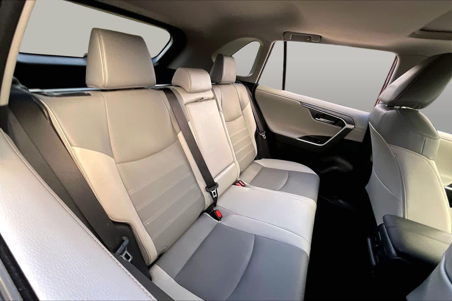 Used 2025 Ruby Flare Pearl Toyota Limited image 19