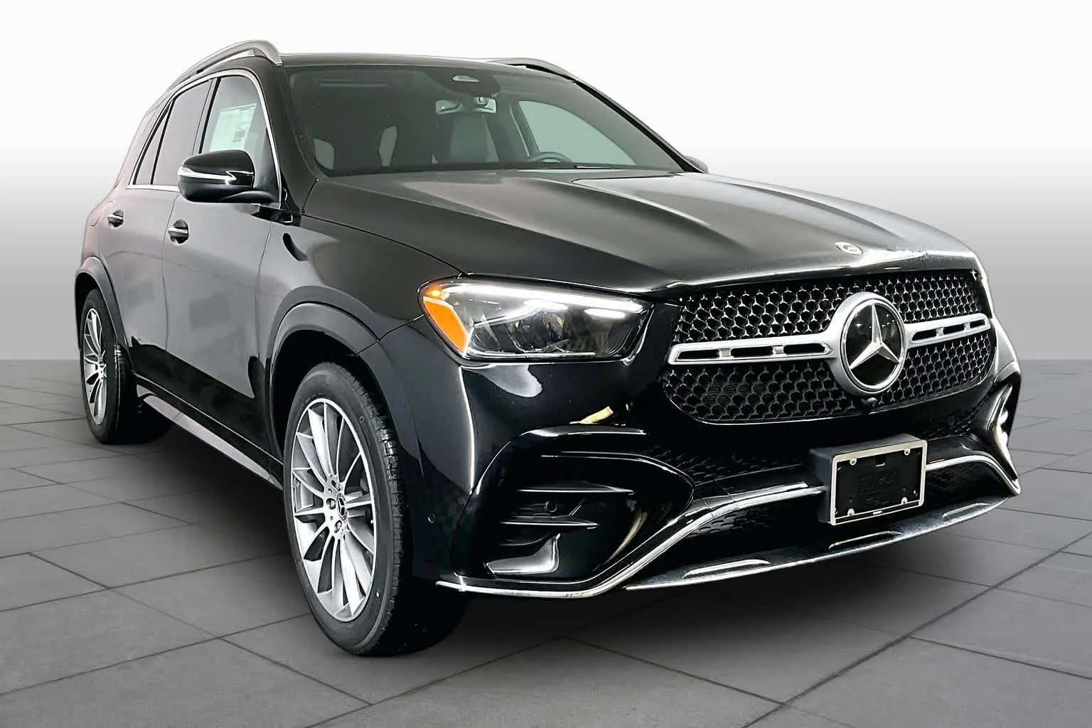 New 2026 Obsidian Black Metallic Mercedes-Benz GLE 350 image 2