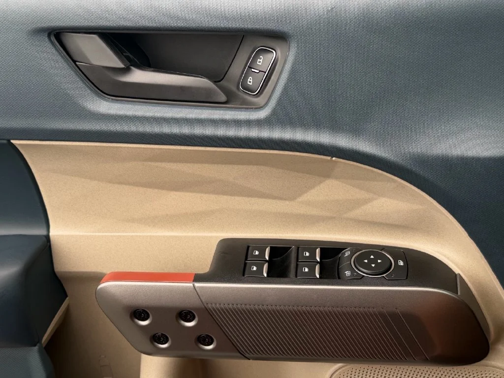 New 2026 Ruby Red Metallic Tinted Clearcoat Ford Lariat® image 15