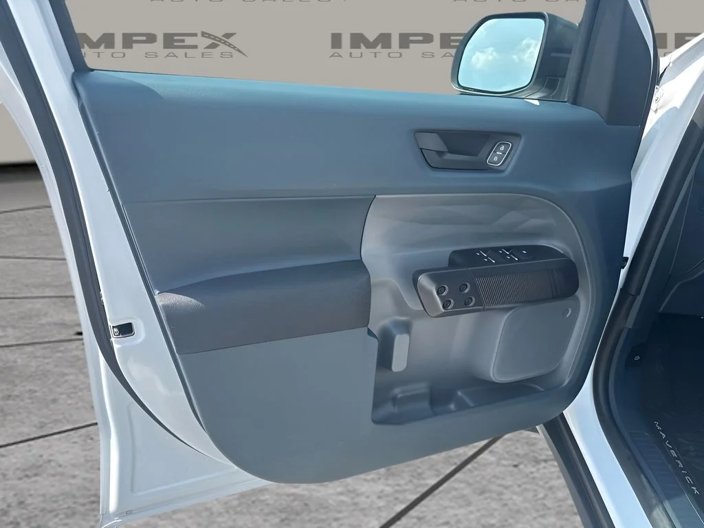 Used 2024 White Ford XL image 14