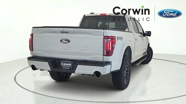 New 2026 Avalanche Ford Lariat® image 5