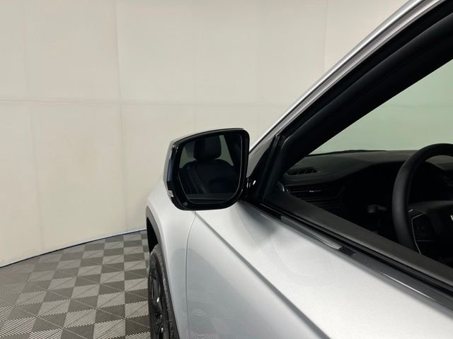 Used 2026 Silver Jeep Altitude image 14