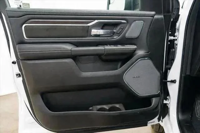 2026 RAM 1500 Laramie - Photo 25