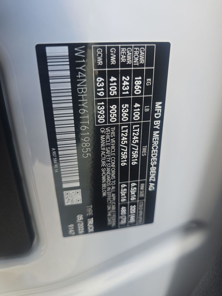 New 2026 Arctic White Mercedes-Benz Cargo 144 WB image 28