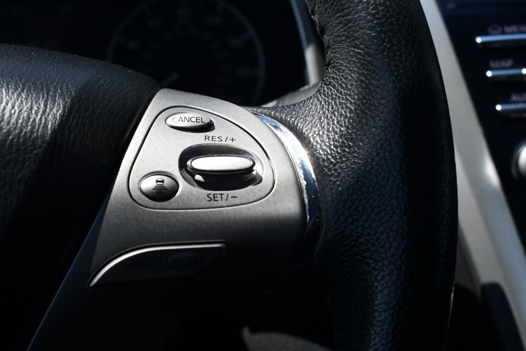Used 2016 Magnetic Black Nissan SL image 25
