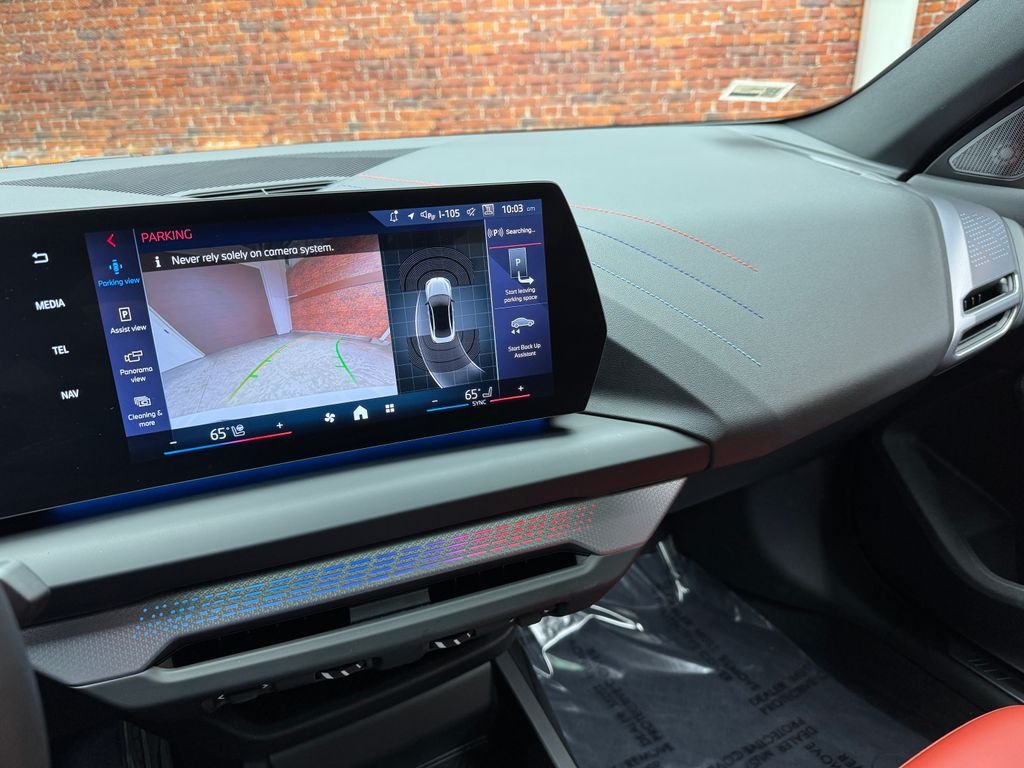 2025 BMW 2 Series M235 - Photo 21