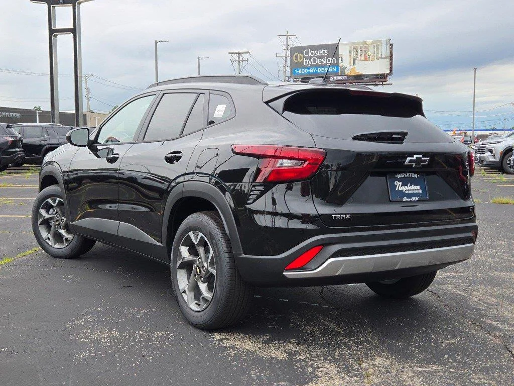 New 2026 Mosaic Black Metallic Chevrolet LT image 12