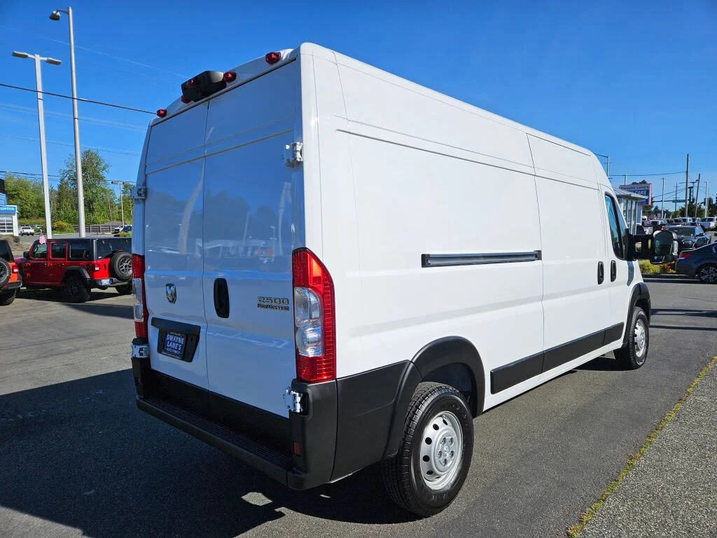 Used 2023 White Ram High Roof image 5