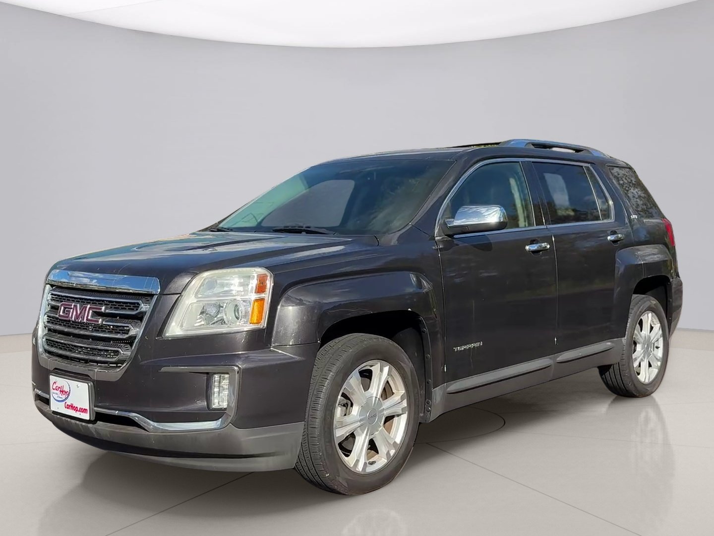 Used 2016 Gray Gmc SLT image 1
