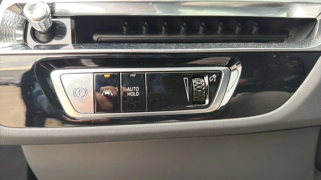 Used 2025 Stellar Black CADILLAC Sport w/1SJ image 22