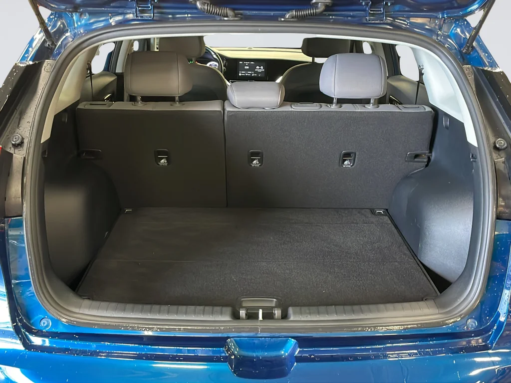 Used 2022 Blue Kia LXS image 34
