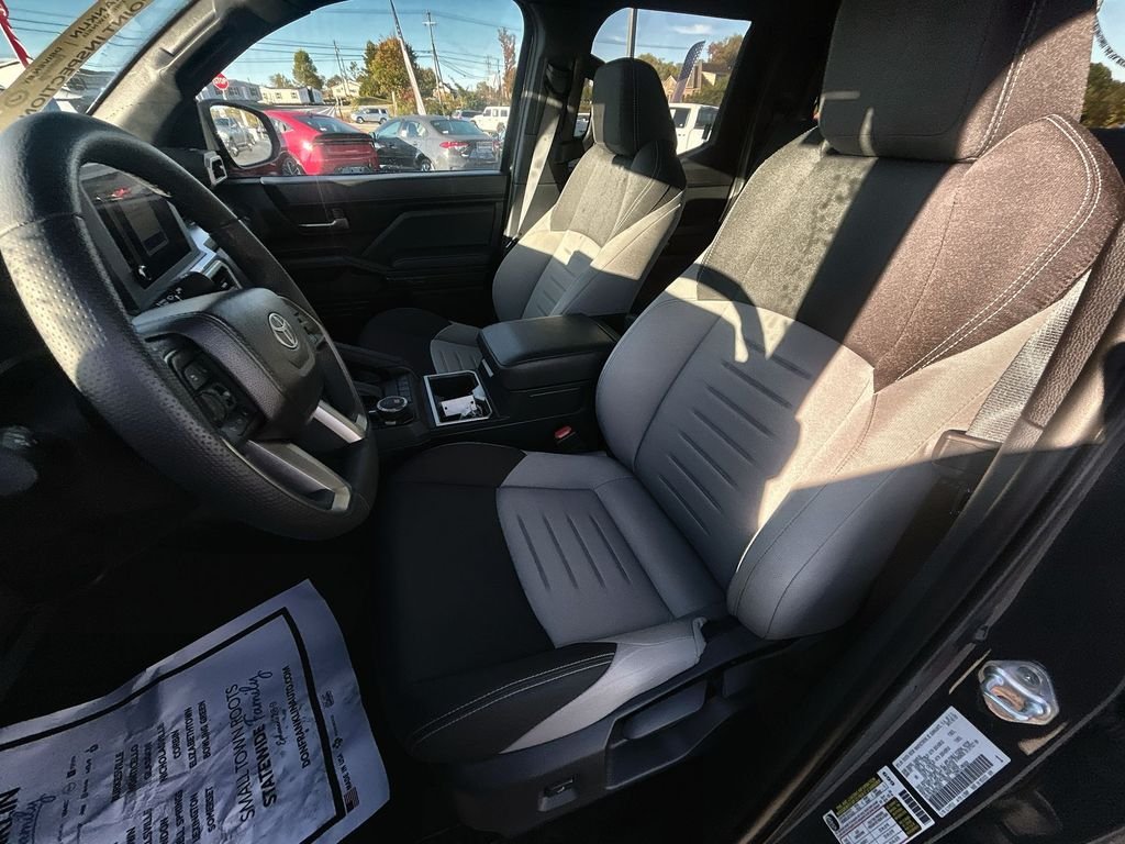 Used 2025  Toyota TRD Sport image 19