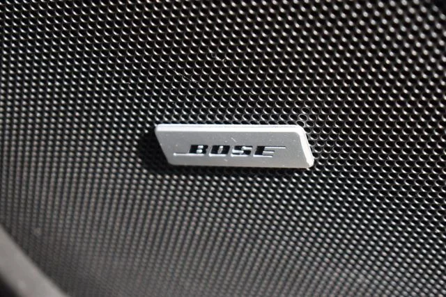 Used 2022 Black Chevrolet Premier image 18