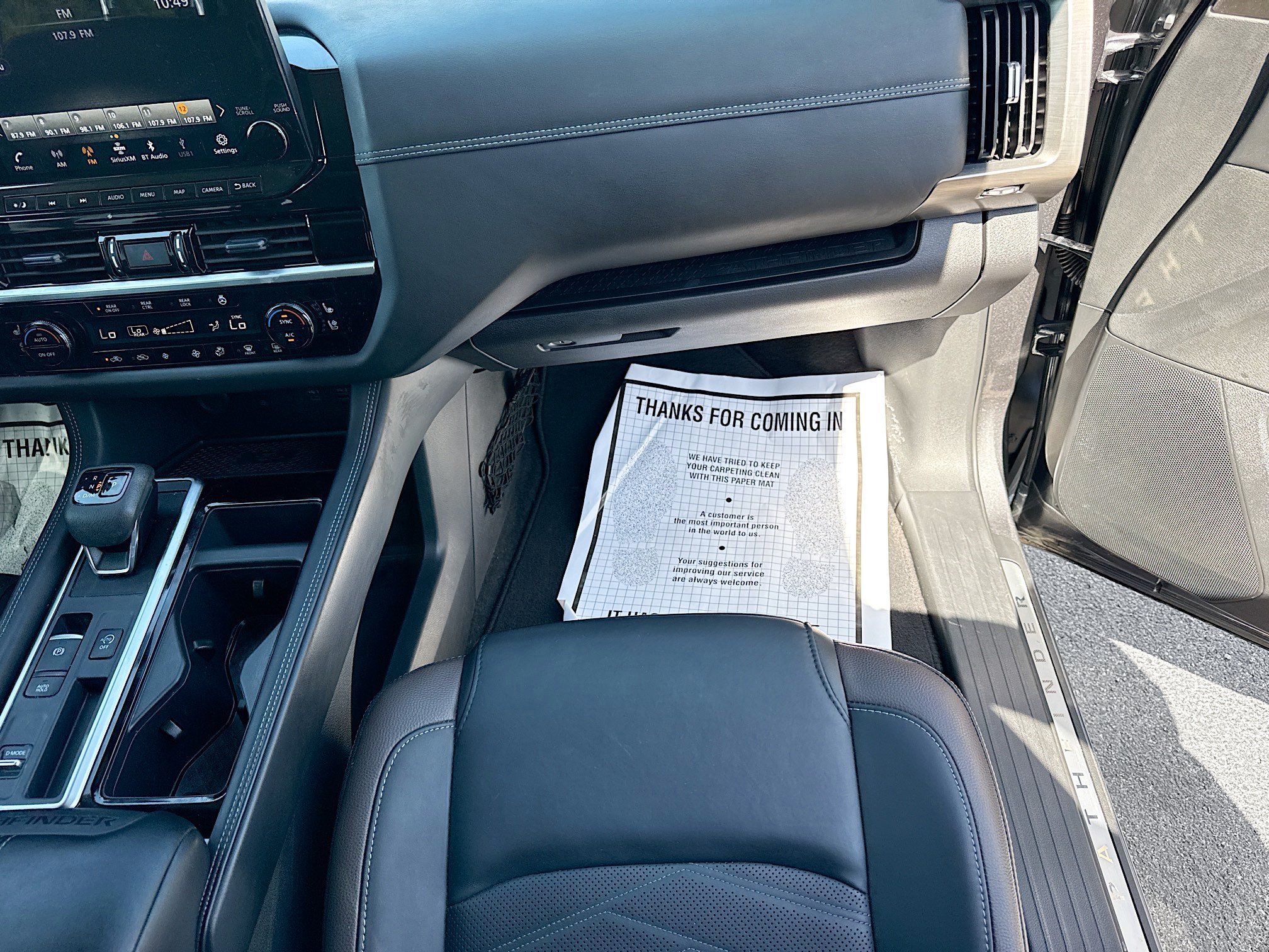 Used 2025 Gun Metallic Nissan Platinum image 18