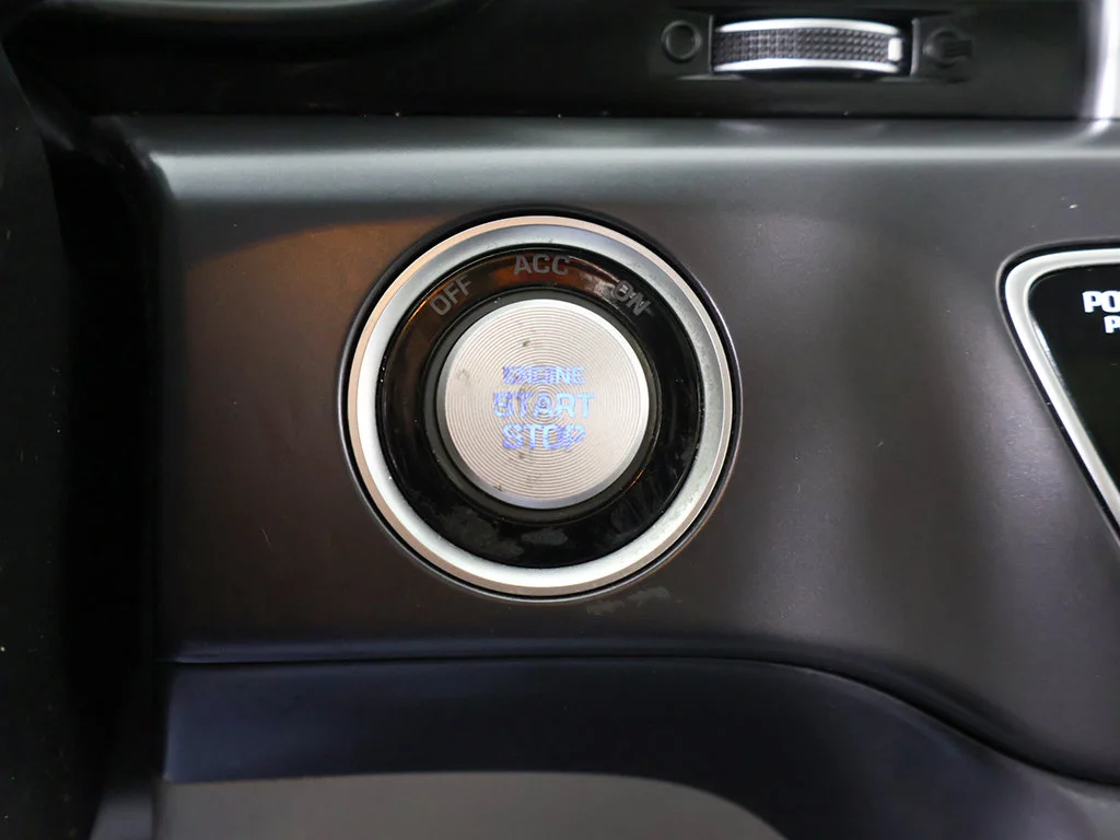 Used 2019 Silver Hyundai Limited image 48