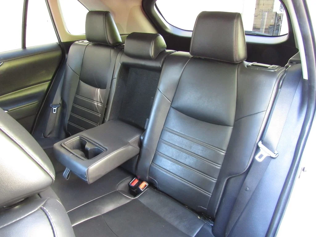 Certified Used 2023 Silver Sky Metallic Toyota XLE Premium image 16